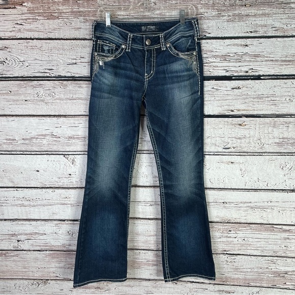 Silver Jeans Denim - Silver Jeans Suki Bootcut Size 29/32 (Inseam Measures 31”) Mid Rise Embroidered